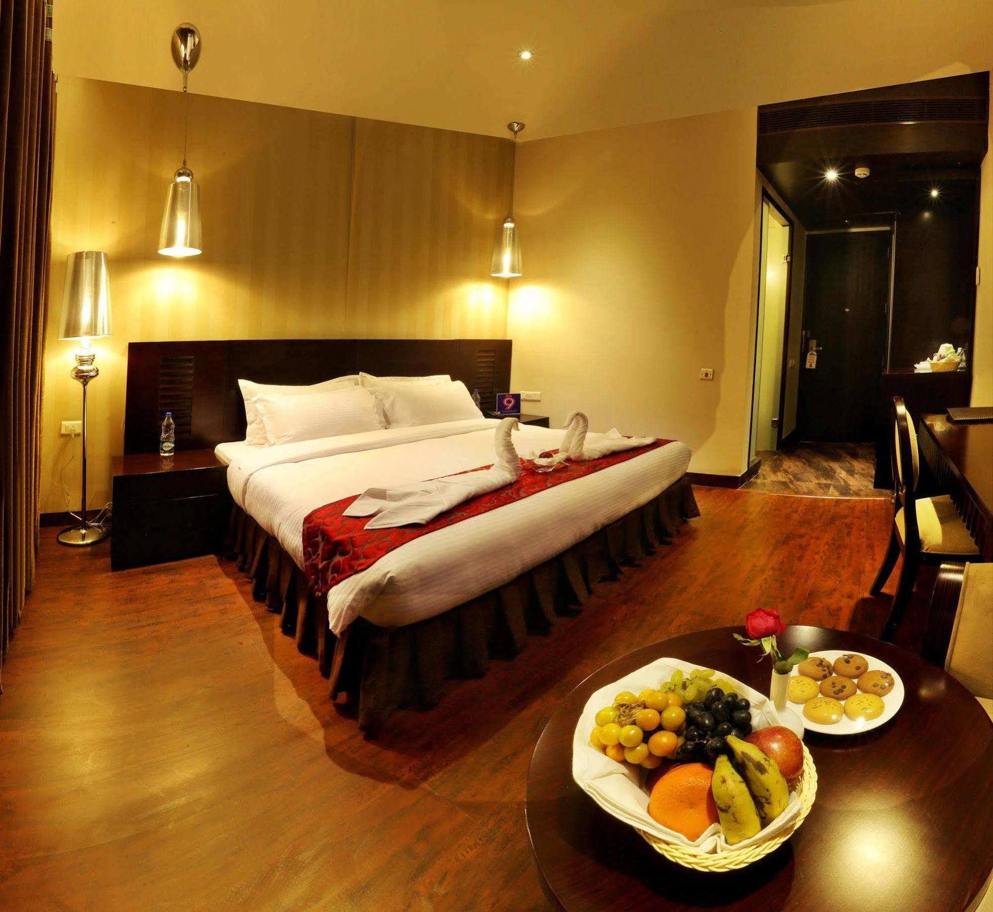 Five Elements Hotels Delhi- North Avenue New Delhi Exterior foto